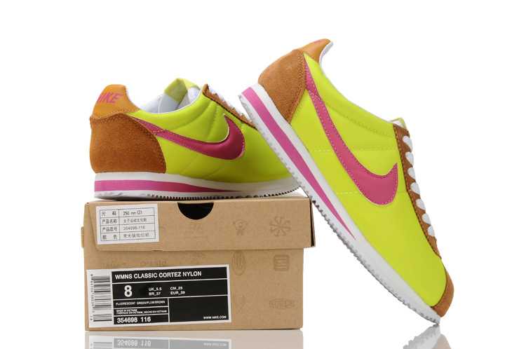 Nike Cortez 2013 Chaussures Femme Black Basket Nike Cortez